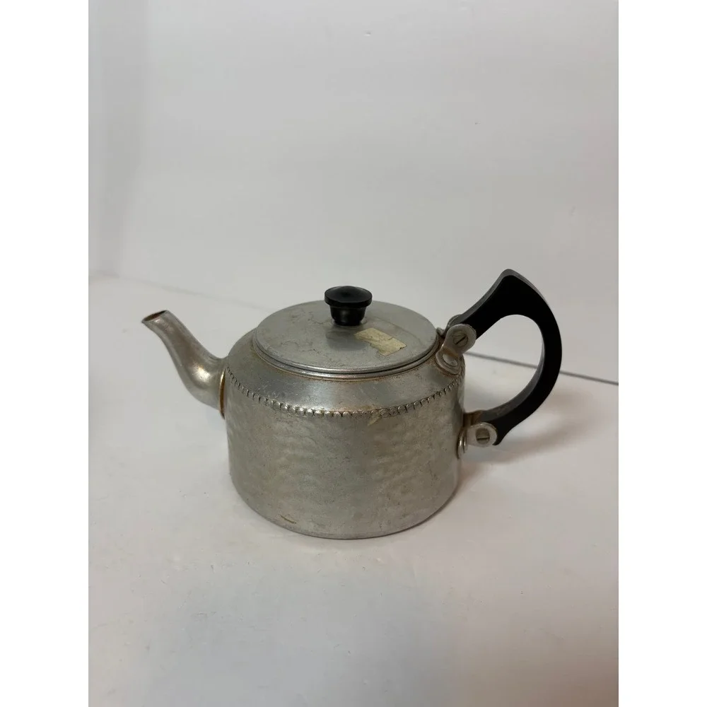 Vintage‎ NC Joseph Ltd Aluminum Teapot Hammered Bakelite Handle England J.195